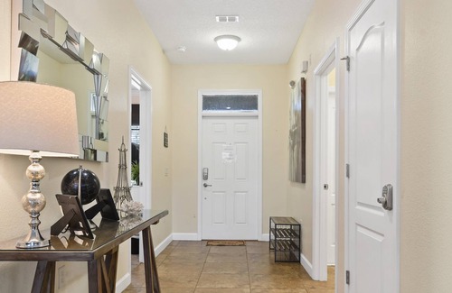 Davenport House | Beautiful 6Bd Providence At Victoria Woods-2318MVD
