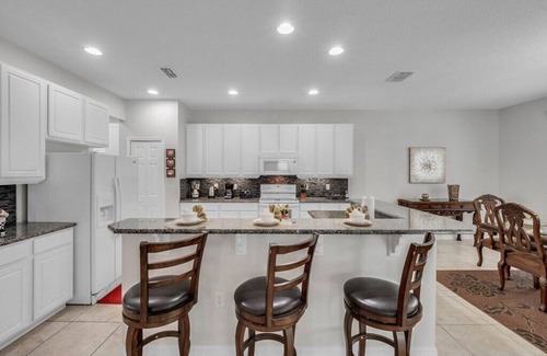 Bellavida Apartment | BELLA VIDA RESORT 351LF-6BEDROOMS-6.5BATH-16PEOPLE-AMAZING GAME ROOM-CLOSE TO DISNEY