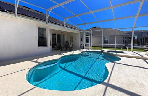 Highlands Reserve Villa | Birkdale Villa #230883