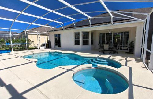 Highlands Reserve Villa | Birkdale Villa #230883