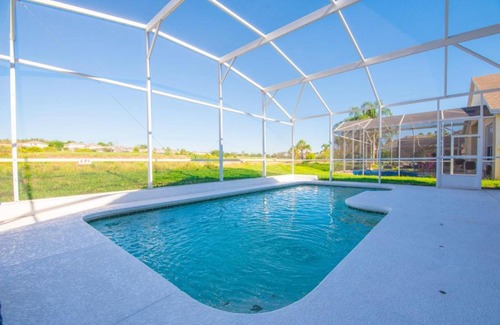 Highlands Reserve Villa | Birkdale Villa #230906