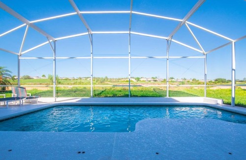 Highlands Reserve Villa | Birkdale Villa #230906