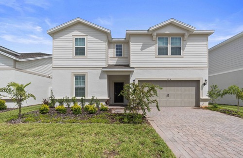 Four Corners House | Brand NEW 10Bdrms At Windsor Cay