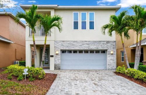 West Kissimmee House | Charming Home With Private Pool, Theme Rooms And Foosball Table Near Disney With Waterpark & Resort Access At Encore - 370La