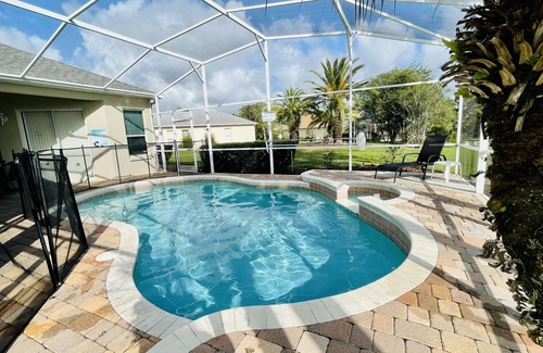 Highlands Reserve House | Classically elegant 4/3 Pool Home on the premier golfing community Highlands Reserve