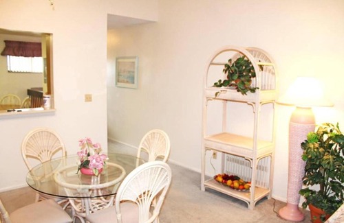 Ventura House | Clubview Holiday Condo