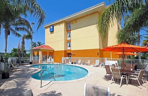 Sanford Hotel | Comfort Inn & Suites Orlando North