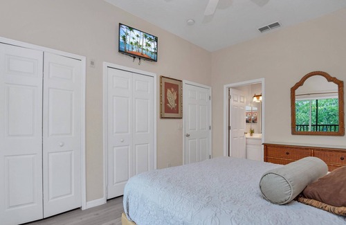 Bahama Bay Condo | Communal Pool, 20 Minutes To Disney, Splash Area & Restaurants