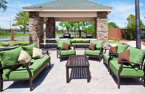 Airport North Condo | Condo ∙ 1 bedroom ∙ 4 guests