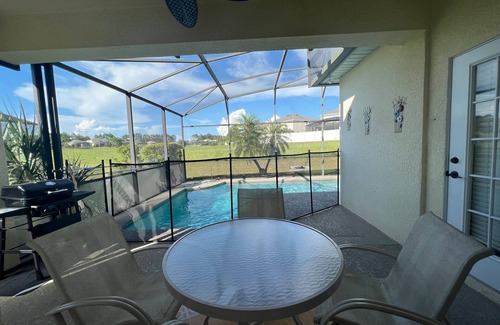 Calabay Parc House | Cozy Pool Home near Restaurants in Davenport