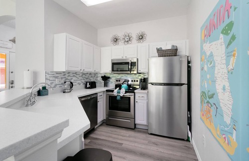 West Kissimmee House | Disney Area 4 bedroom/3.5 Bathroom Emerald Island Resort
