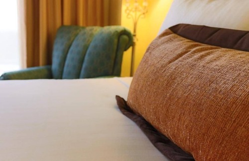 Orlando House | Disney Dream! 4 Great Units, Near Disney, Pools, Restaurants!