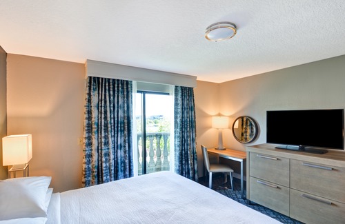 Downtown Orlando Hotel | Embassy Suites Orlando - Downtown
