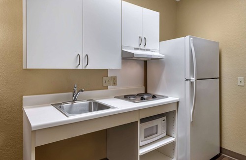 Florida Center Hotel | Extended Stay America Suites Orlando Theme Parks Major Blvd