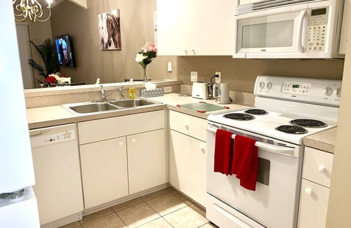 Cumbrian Lakes House | Fabulous 3 Bedrooms 3 bath Townhouse in a Resort 15 min to Disney