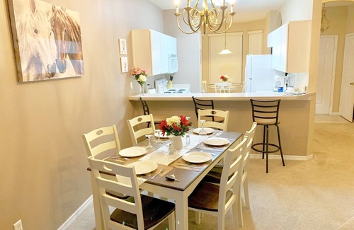 Cumbrian Lakes House | Fabulous 3 Bedrooms 3 bath Townhouse in a Resort 15 min to Disney