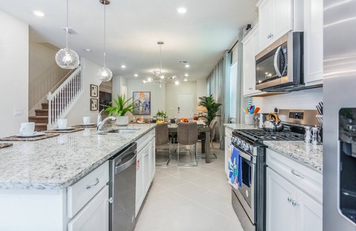 Loughman Villa | Fabulous Single Home w/Pool at Solterra Resort