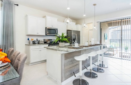 Loughman Villa | Fabulous Single Home w/Pool at Solterra Resort