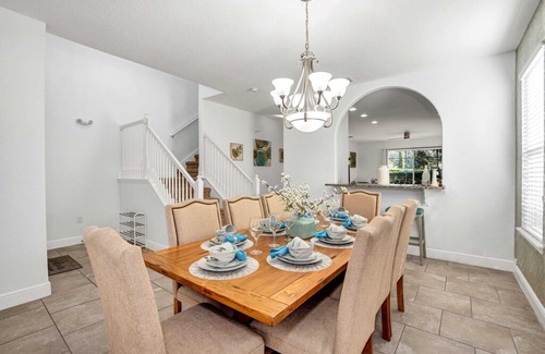 Loughman House | Family Resort - 5BR Resort Home - Private Pool, Hot Tub And BBQ!