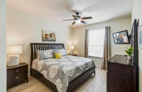 Windsor Hills Apartment | GROUND FLOOR OVERSIZED CONDO - NEXT TO DISNEY! #104