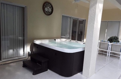 Cumbrian Lakes House | HUGE 6-Bedrooms*3-Masters*Conservation View*Games Room!