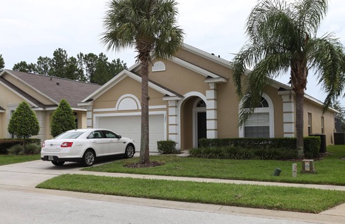 Four Corners Villa | Lakeside Villa - Highend Luxury & Elegance near Disney w/South Facing Pool/Spa