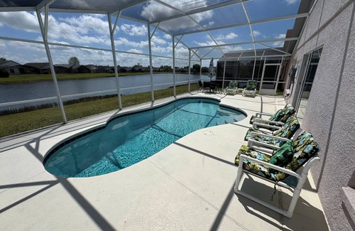 Cumbrian Lakes House | Lovely 3 Bedroom Villa with Private pool and Lake View