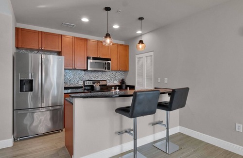 South Eola Apartment | Luxurious 2/2 apartment in downtown Orlando