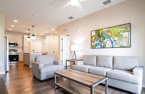 Loughman Apartment | Luxurious Two-Bedroom Home in Davenport with Pool, Pets Welcome