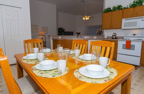 Florida Pines Villa | Luxury 4 Bedroom 3 Bath Villa Near Disney