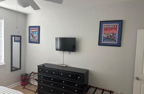 Loughman Apartment | Minutes 2 Disney