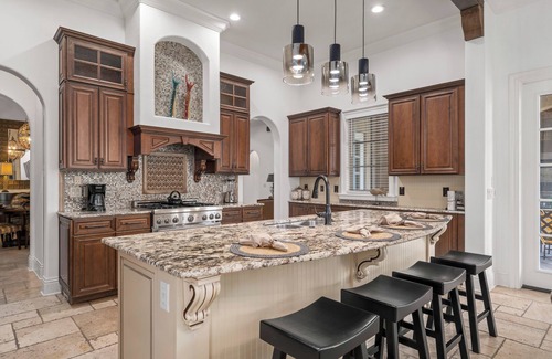 Reunion House | Muirfield Elegance | Spacious Villa with Golf Course/Water Views, 4 Suites