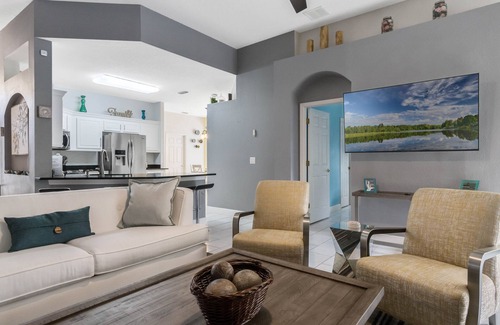 Calabay Parc Villa | Newly furnishedl pool and spa property for up to 8 guests
