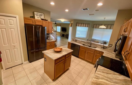 Highlands Reserve House | Overlooking the golf course with spacious interior!
