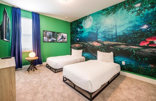 West Kissimmee House | Phenomenal Home with Theater & Themed Rooms near Disney - 7675F