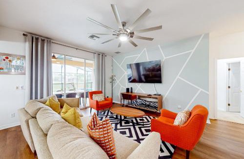 Calabay Parc House | Plumoso Palace