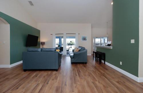 Orange Tree House | Sapphire Sky at White Rose Villa - Sunny Pool & Spa - Orange Tree Community - Nr Disney