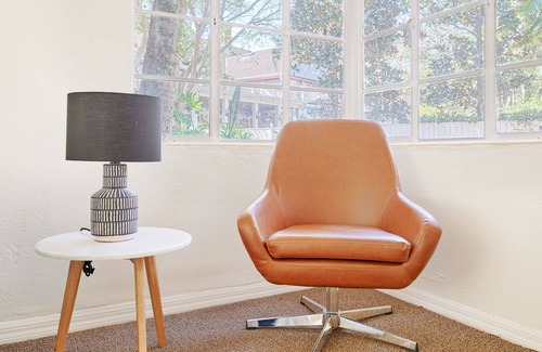 Lake Cherokee Apartment | Sonder Wellborn | Accessible Queen Suite