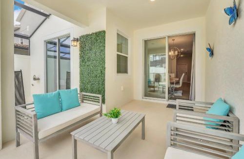 Kissimmee House | Storey Lake Escape with Pool