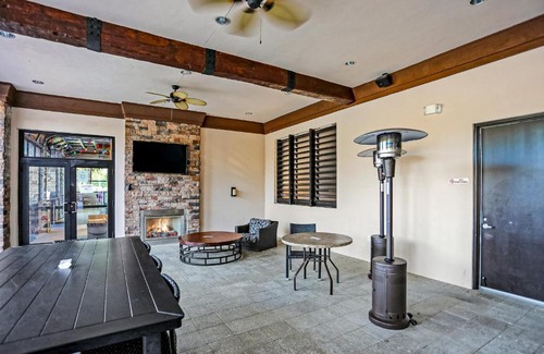 Loughman House | Sunshine & Smiles