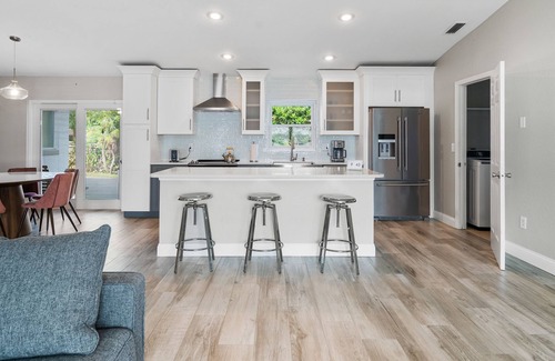 Orlando House | The Lake House - Next to Universal Studios