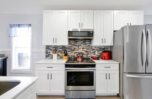 Florida Pines House | Themed Pool Villa w/Game room near Disney Parks