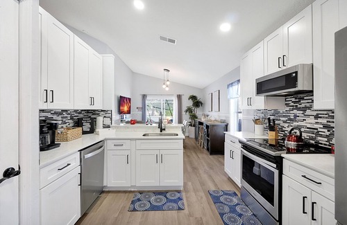 Florida Pines House | Themed Pool Villa w/Game room near Disney Parks