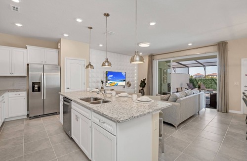 Loughman House | Townhouse*Private Pool*THEMED Rooms*FREE waterpark