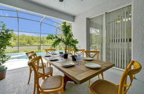 Trafalgar Village House | Trafalgar Villa Close 2 Disney-Game Room-Private Pool/Spa