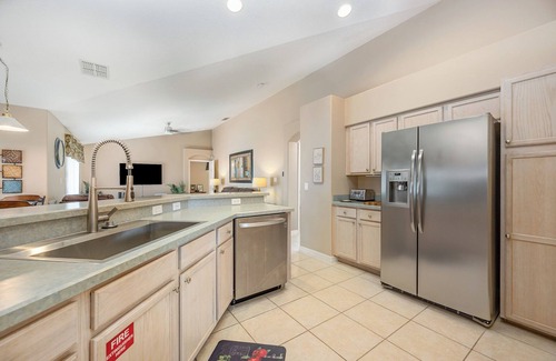 Orange Tree House | Treat Yourself, Luxury Pool & Spa Private Home 16147