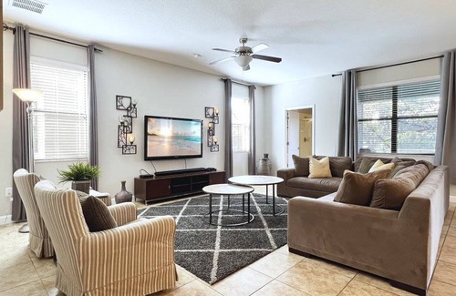 Downtown Orlando House | 322 m² House ∙ 7 bedrooms ∙ 17 guests