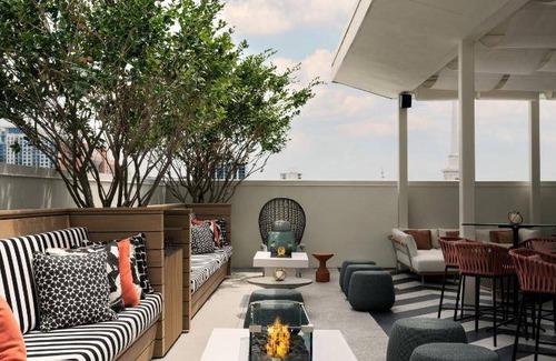 Downtown Orlando Hotel | 119 m² Hotel ∙ 127 guests