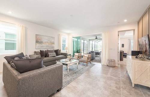 Buena Ventura Lakes Villa | Villa ∙ 7 bedrooms ∙ 16 guests