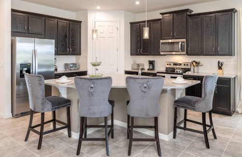 Buena Ventura Lakes Villa | Villa ∙ 7 bedrooms ∙ 16 guests